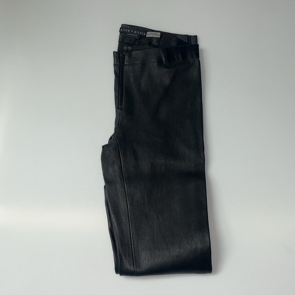 Alice + Olivia Leather Front Zip Leggings Size 0 - Picture 4 of 6